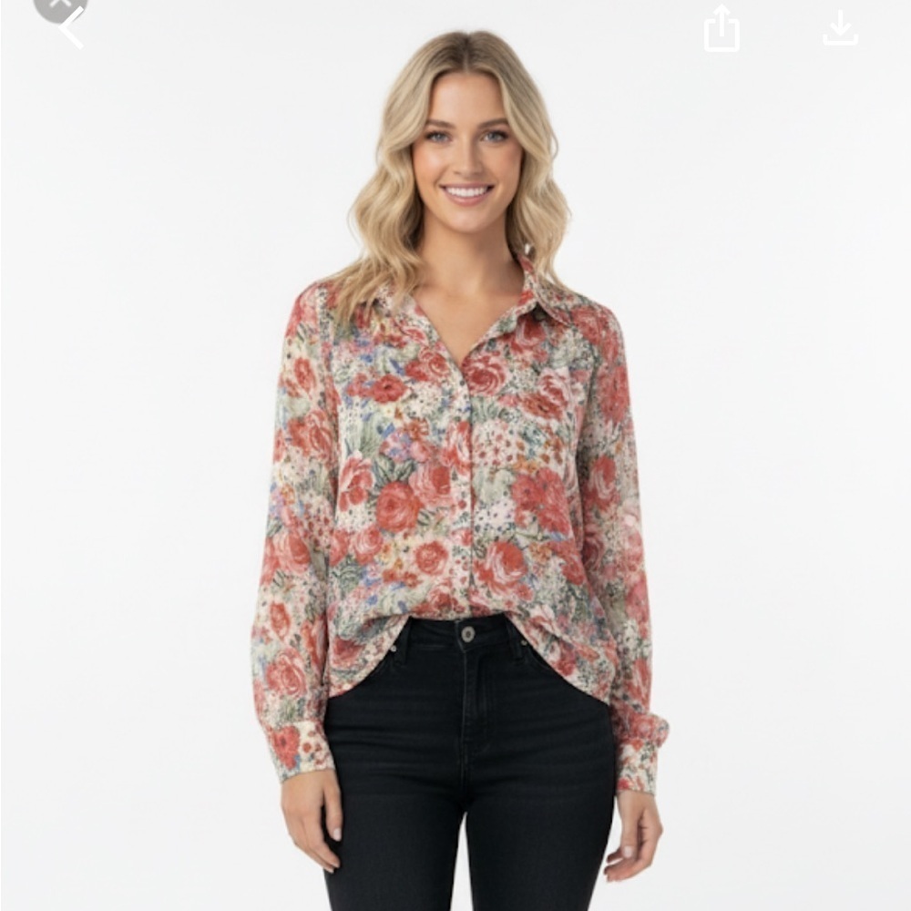Eesome Red and White floral Long Sleeve Notched Collar Blouse size small